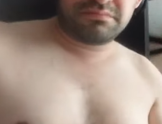 CumDumpPig83 Chatroom