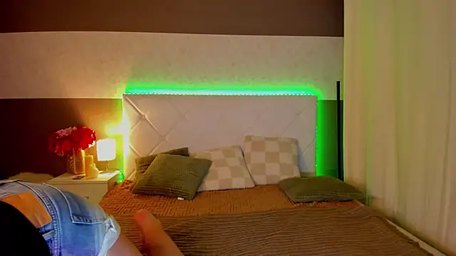 CurlyDreams Chatroom