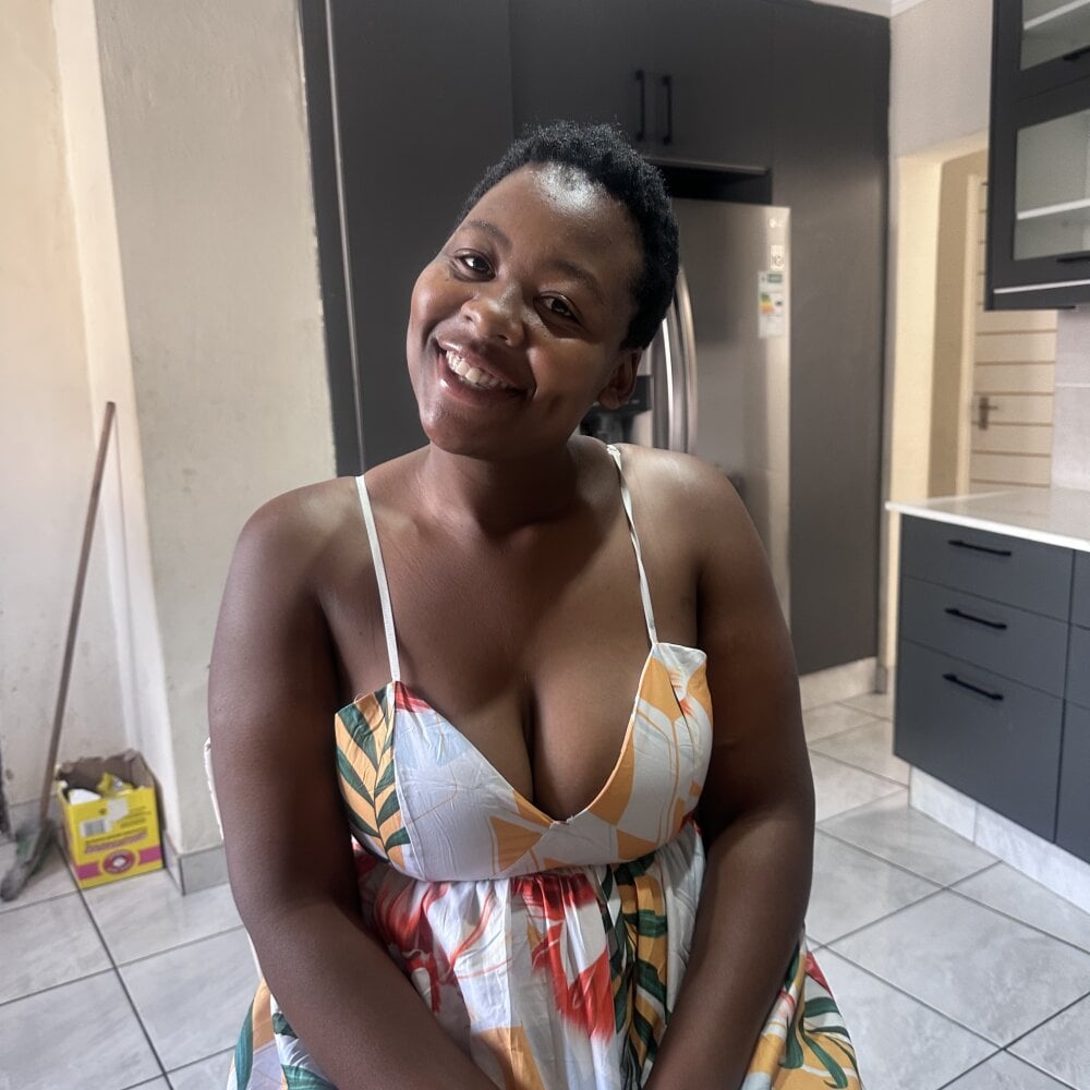 Curveywetpussiex29 Chatroom