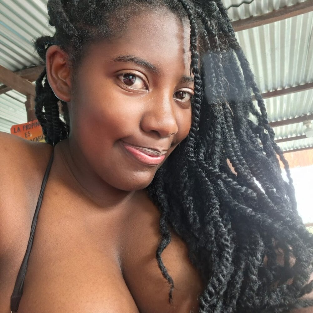 CynthiaRamos Chatroom