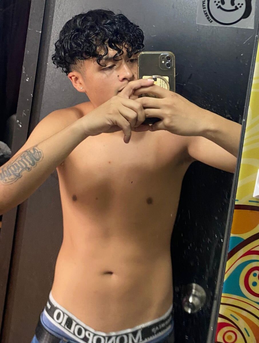 CyrusAndGrase Chatroom