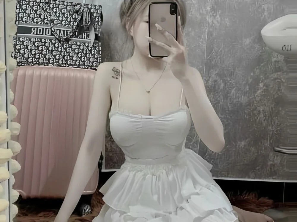DDoremiii Chatroom