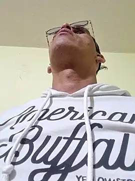 DOBLEWYOSK69G Chatroom