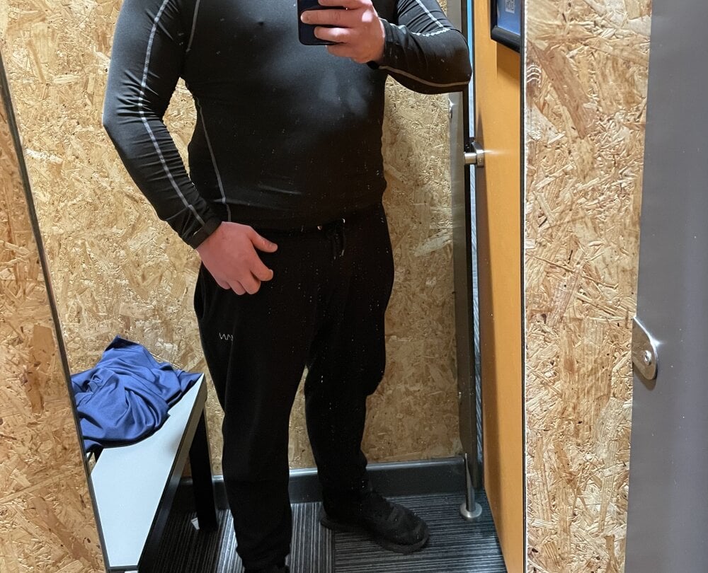 Daddy-Strokes Chatroom