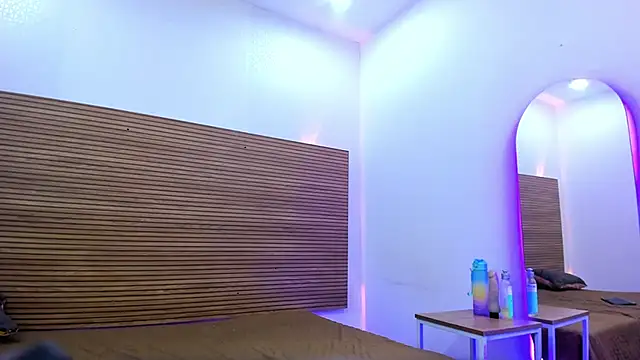 Dakkota_Fox Chatroom