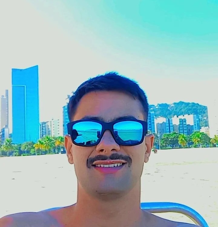 Daniel25arr Chatroom