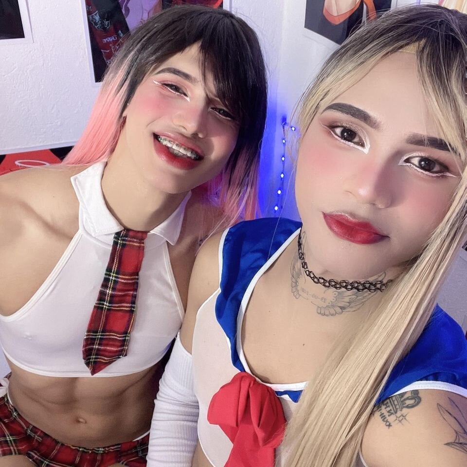 DanielaSweet_777 Chatroom