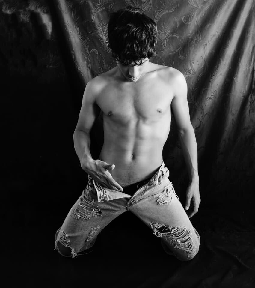 Danilo_Johnson Chatroom