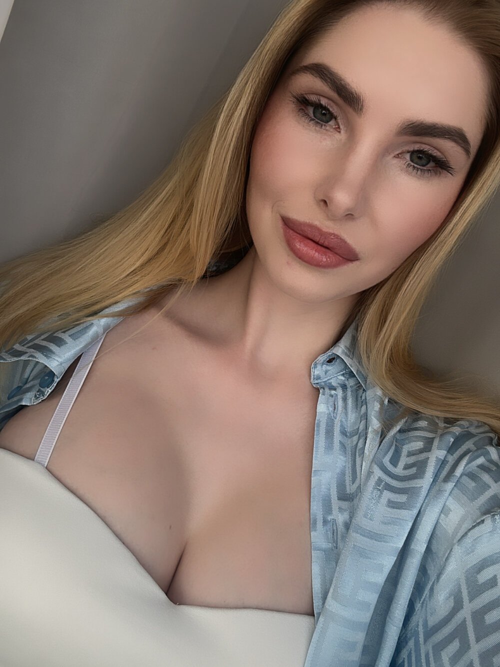 DannaCelisss Chatroom