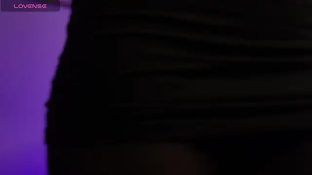 Dannaa_Lovs Chatroom