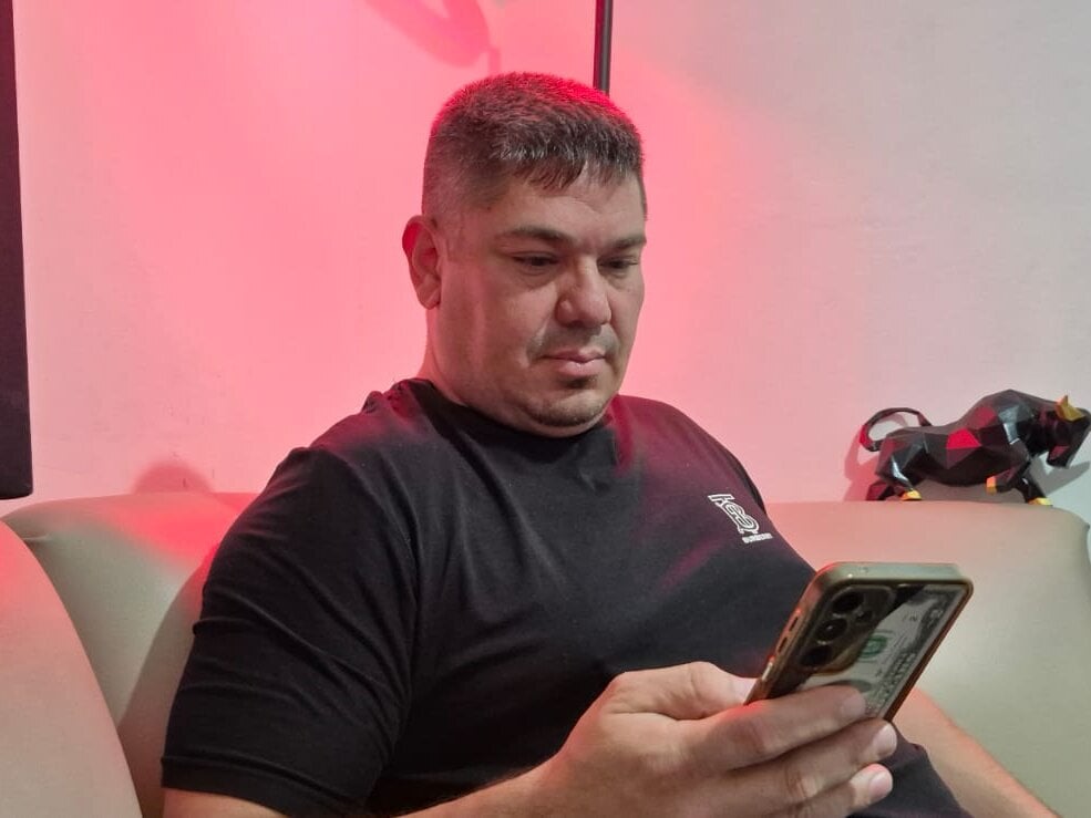 Dante_Bellini Chatroom