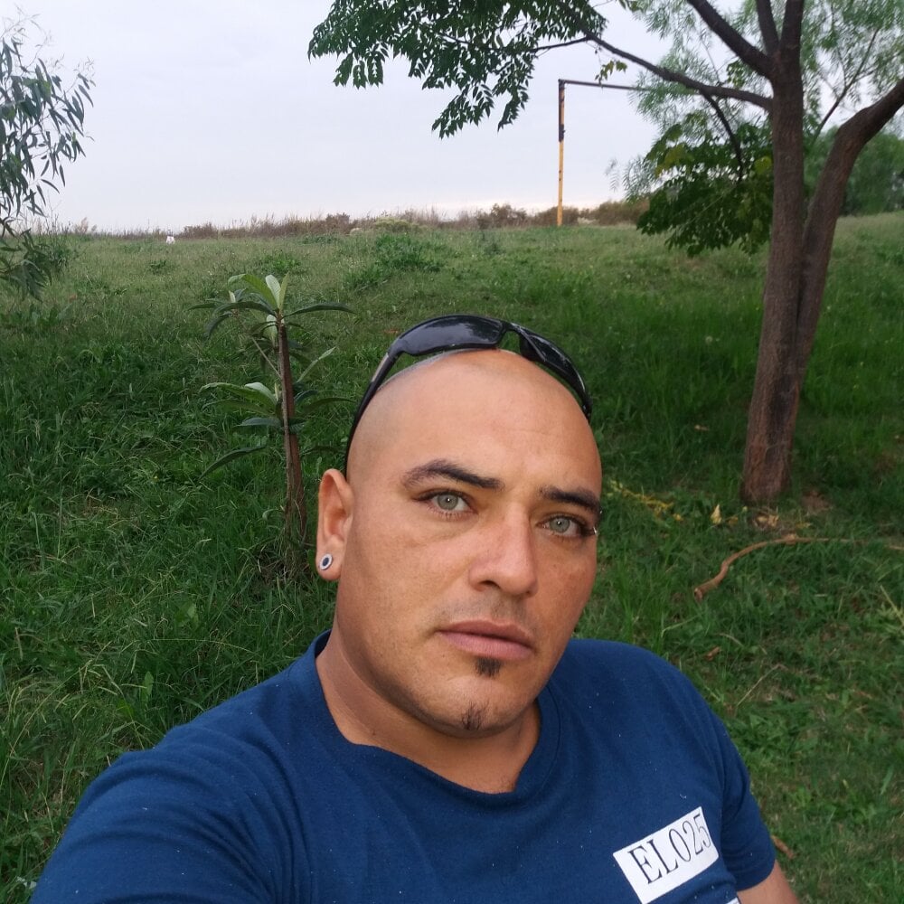 Dario57hot Chatroom
