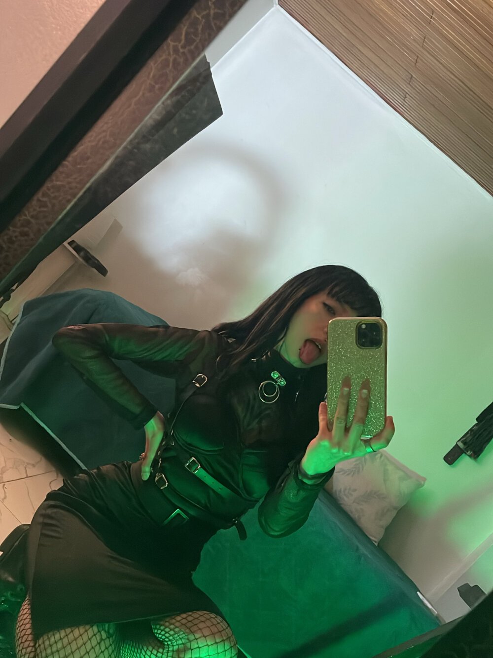 Dark_Genesis Chatroom