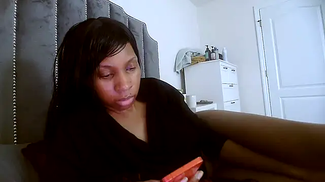 Davinathedoll Chatroom