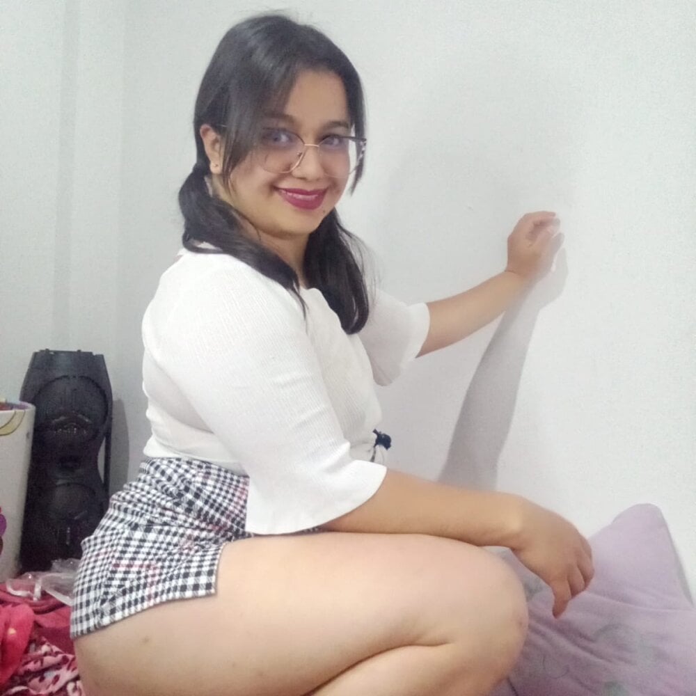 Dayann_Rodri Chatroom