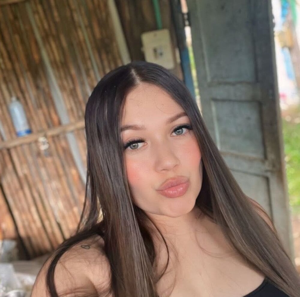 Daylin_waston Chatroom