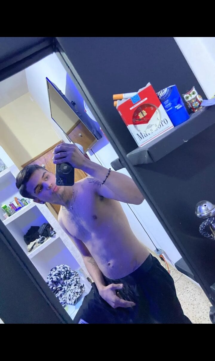 Deepthroat18yo Chatroom