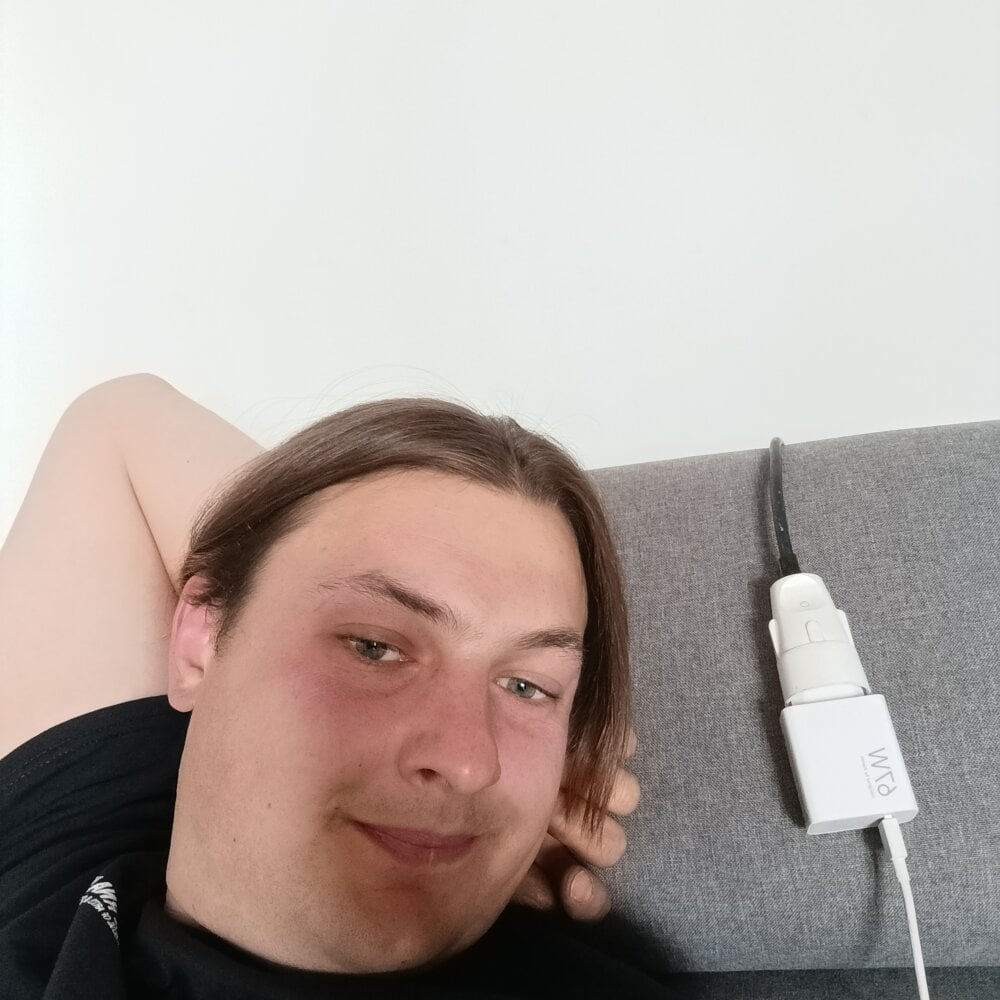 DefiniteTimor Chatroom