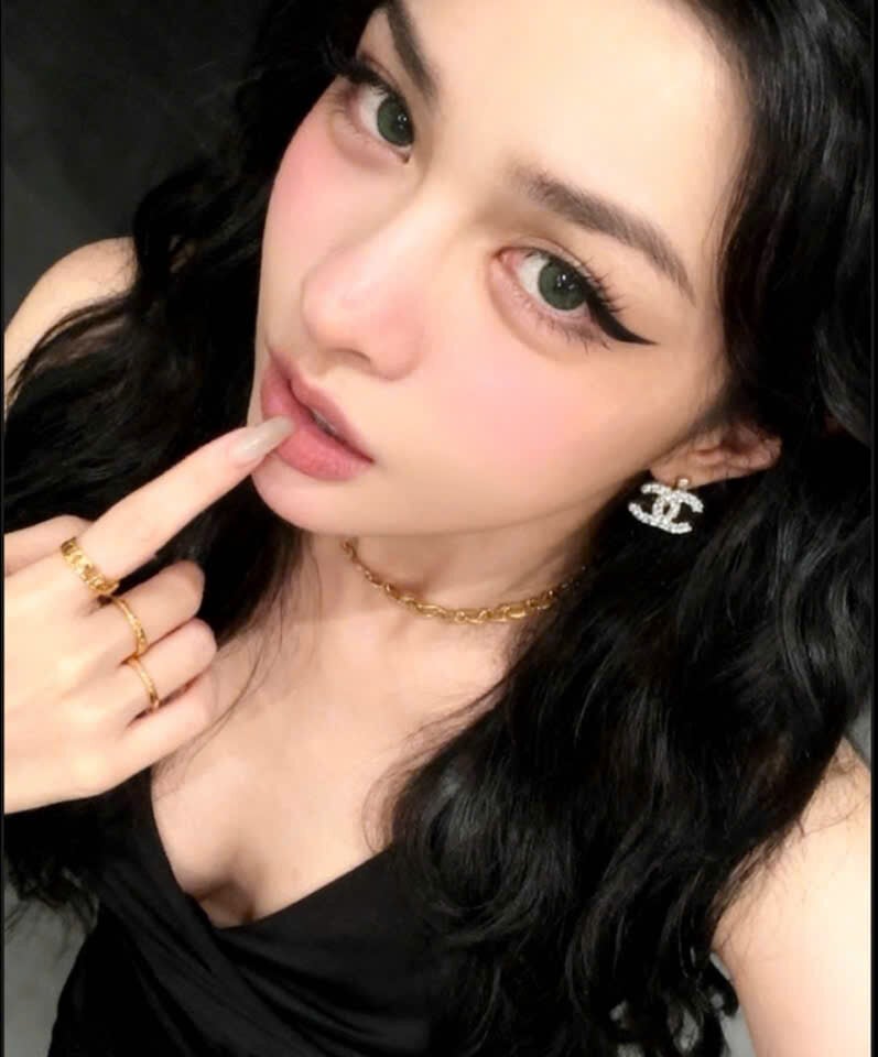 DianaBalley Chatroom