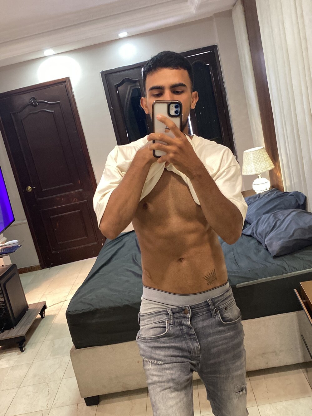 DiegoDesire20 Chatroom