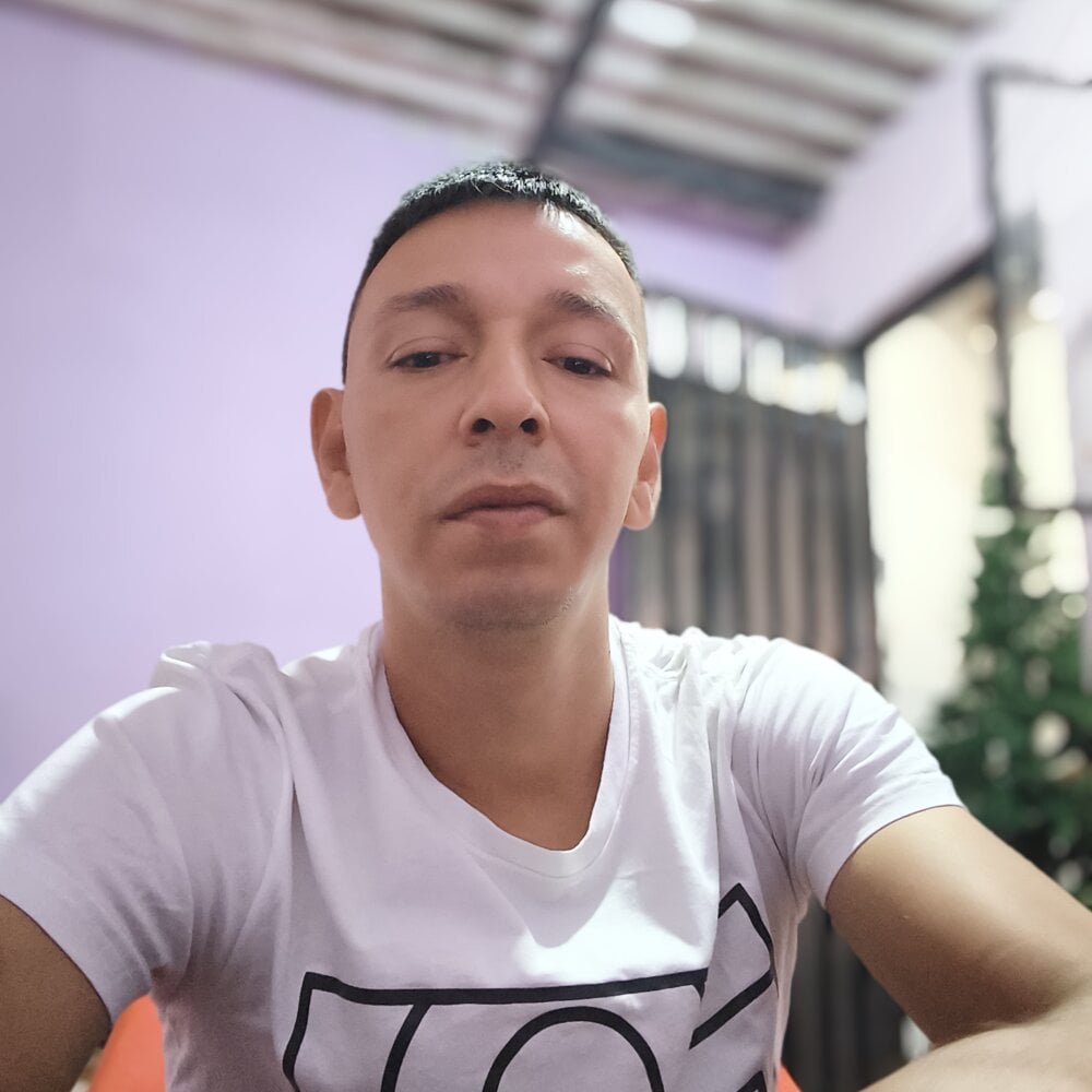 Diegoordus2 Chatroom