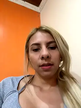 DollMagguie Chatroom
