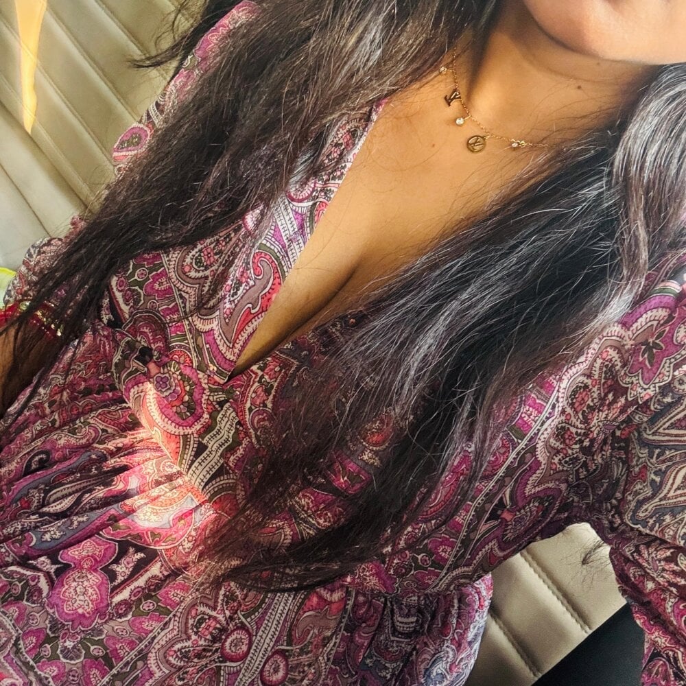 Dom_Young_Mommy Chatroom