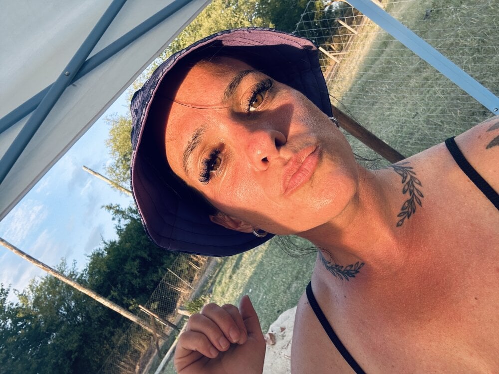 Donatellaaa07 Chatroom