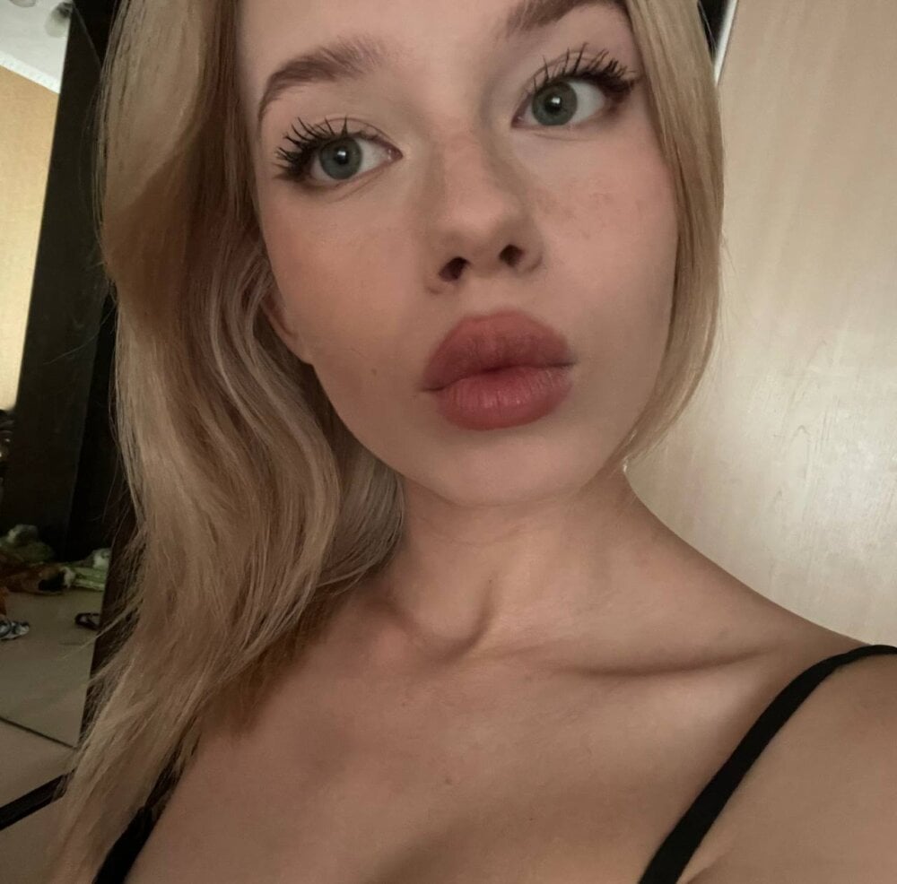 DorisCandelario Chatroom