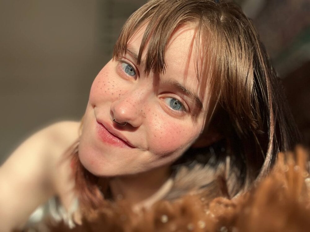 DoseOfDaisy Chatroom