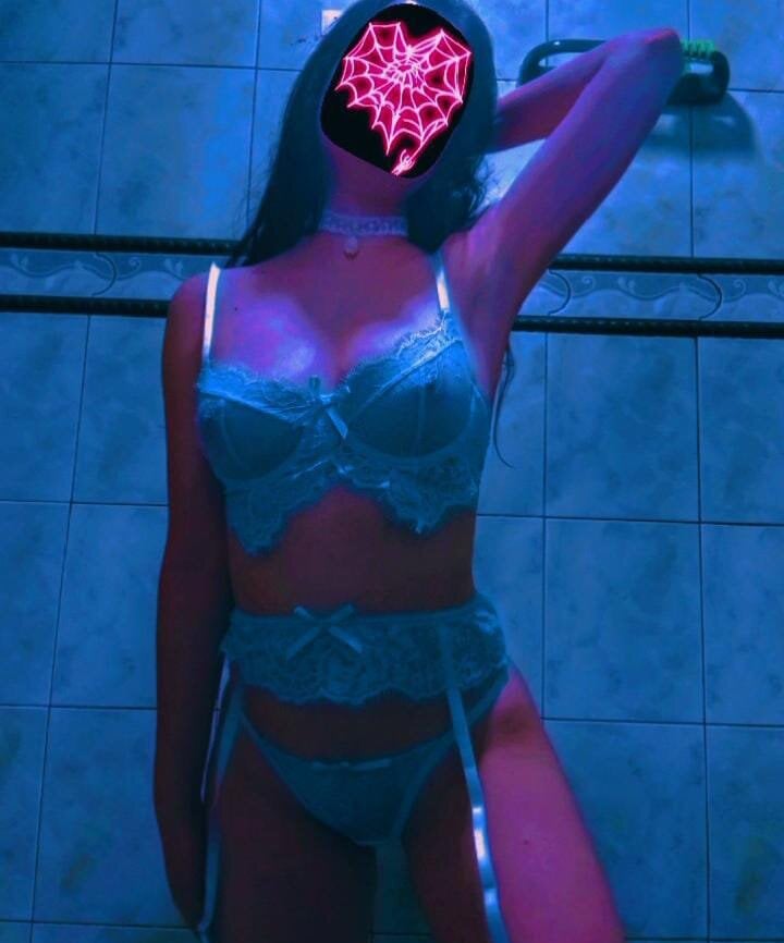 DoveMullerr2 Chatroom