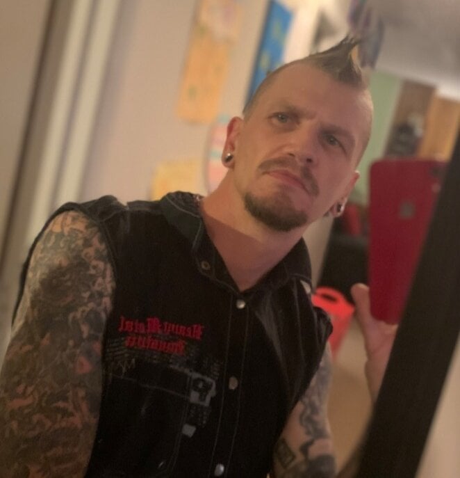 DrenchedScream5370_iml Chatroom