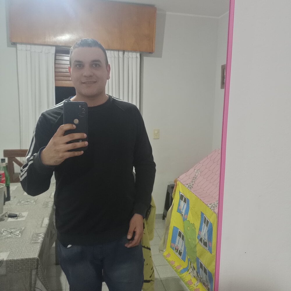 Dulcelechero Chatroom