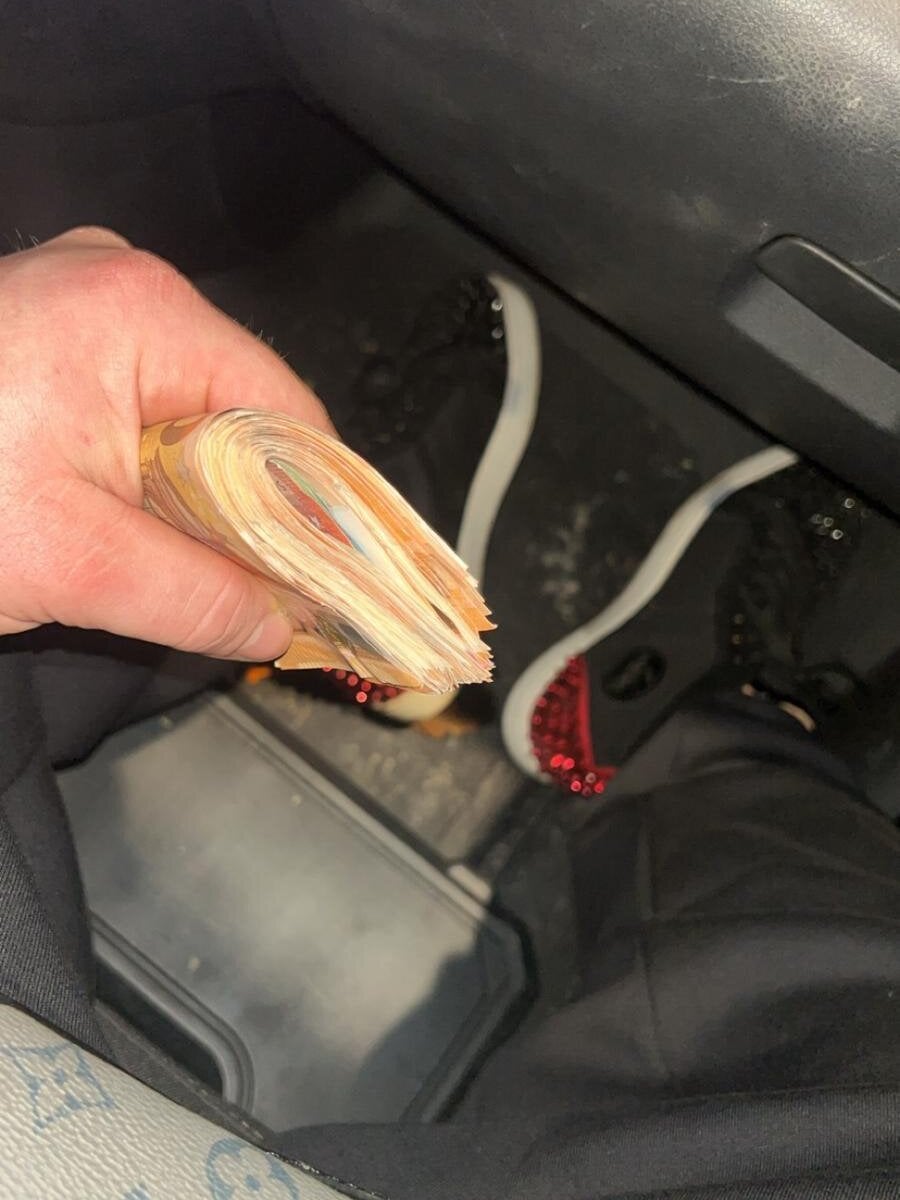 DutchMiracle26 Chatroom