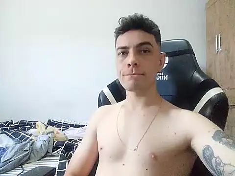 Dyllan__ Chatroom