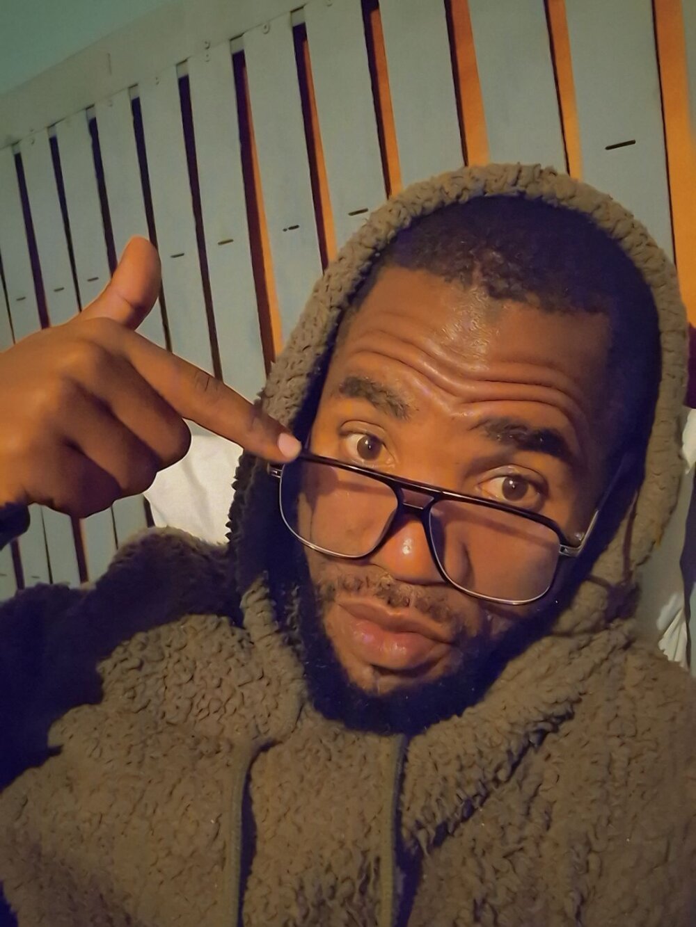 ELLJUNIOR35 Chatroom