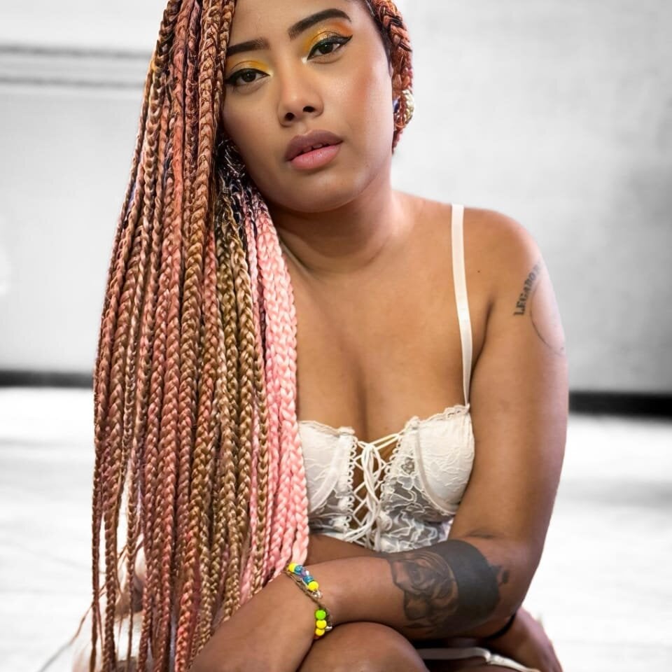 Ebony-Goddess19 Chatroom