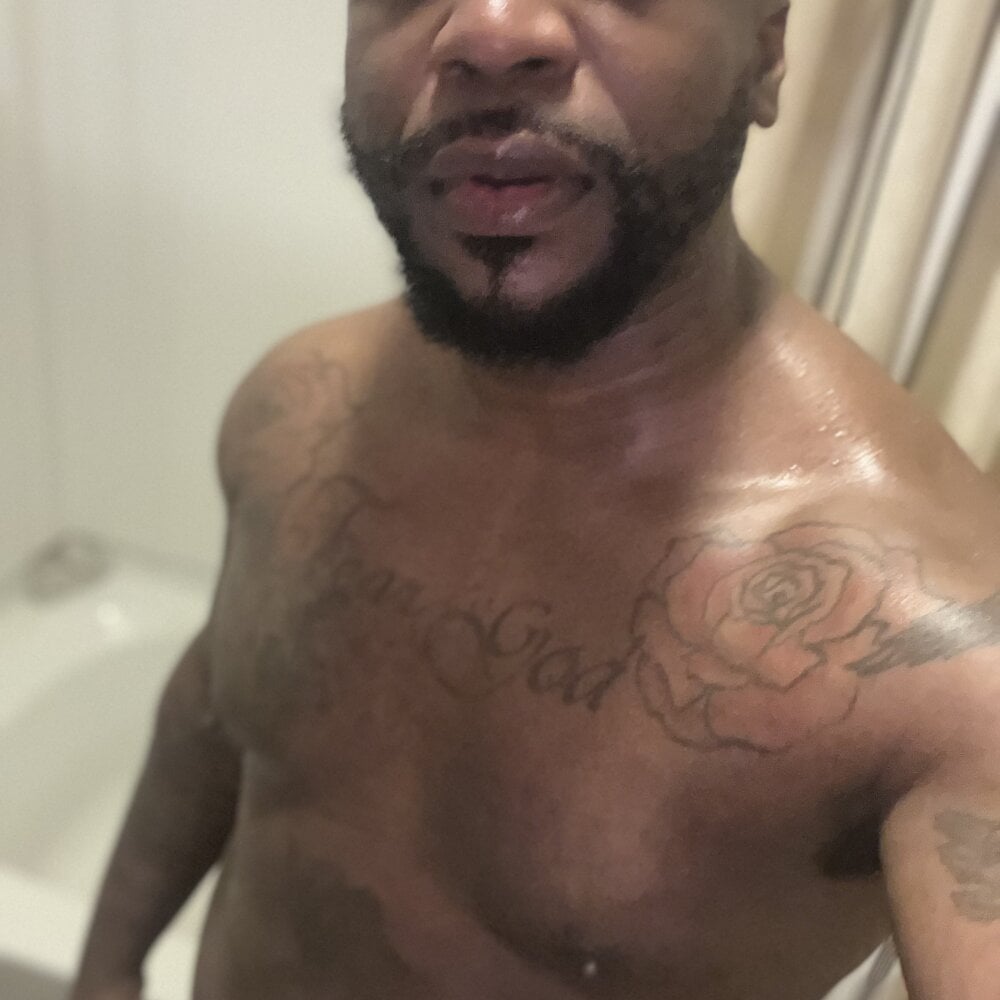 EggplantMonster4 Chatroom