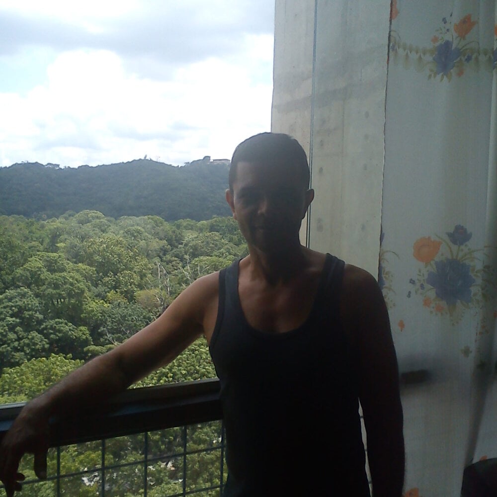 Elcaliente35 Chatroom