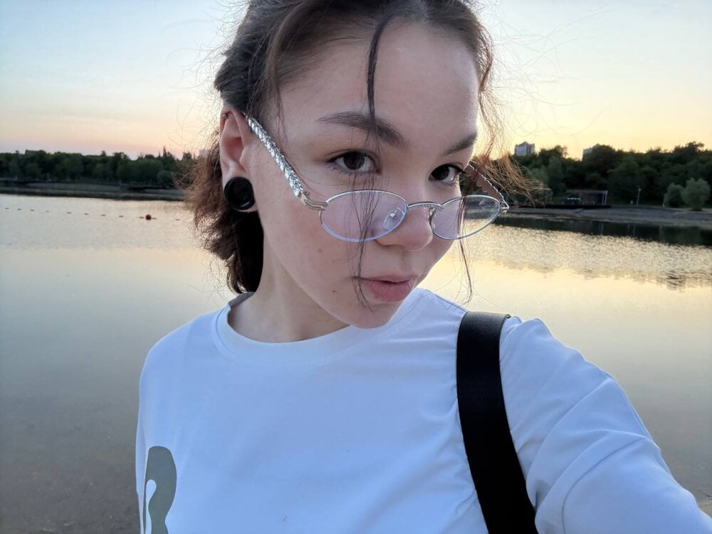 ElenorRoccio Chatroom