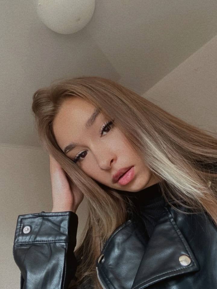 Elise_cute Chatroom