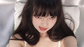 Live Snapshot of emeralds-girls emeralds-girls
