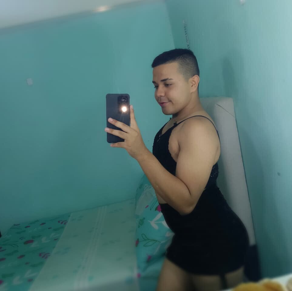 Emily_Jedet Chatroom