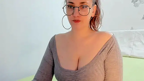 emily-kissable