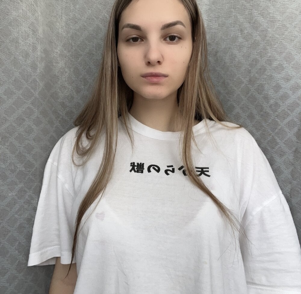 EmllyLighty Chatroom