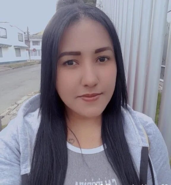 Emma_47 Chatroom