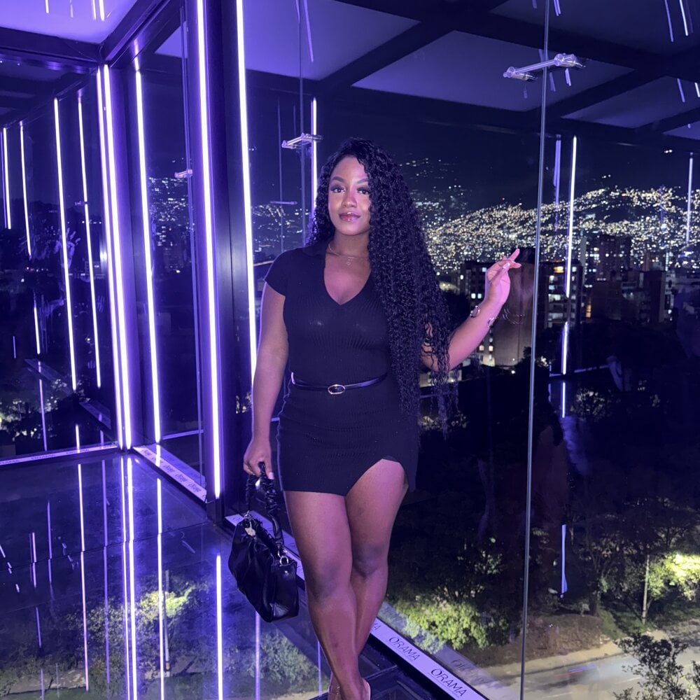 Emmy_jacksson Chatroom