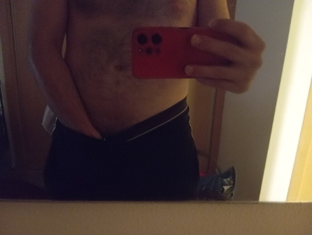 Empotrador6912 Chatroom