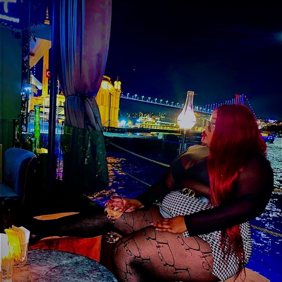 Enchanted_Cherry Chatroom