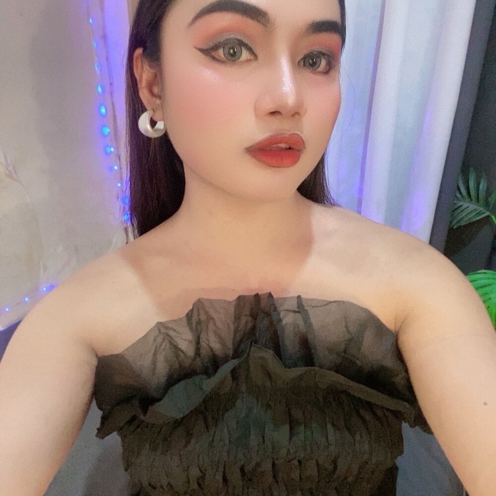 Enchantress_Melody Chatroom
